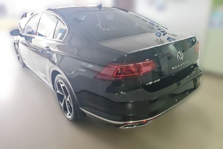 Used Volkswagen Magotan 2023 2 Million Units Commemorative Edition 330TSI DSG Luxury Version Rear Left 45 Deg