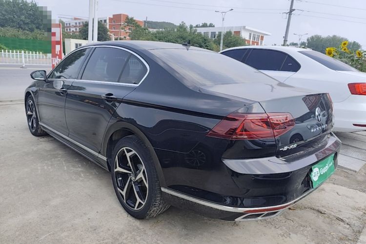 Used Volkswagen Magotan 2023 2 Million Units Commemorative Edition 330TSI DSG Luxury Version Rear Left 45 Deg