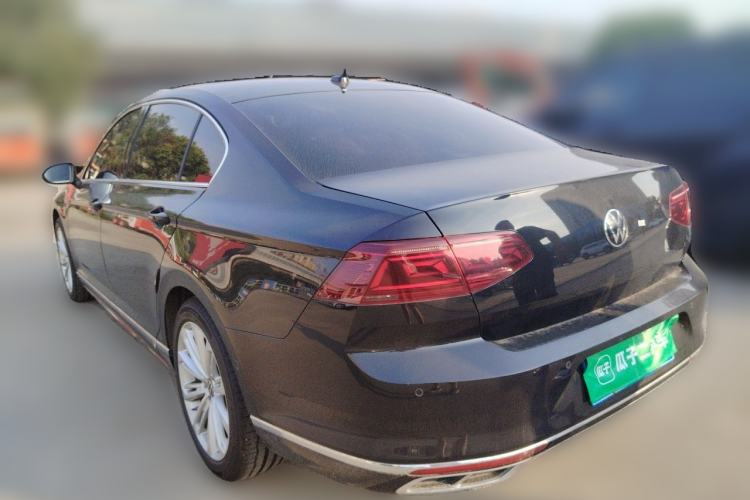 Used Volkswagen Magotan 2023 2 Million Units Limited-Edition 380TSI DSG Flagship Version Rear Left 45 Deg