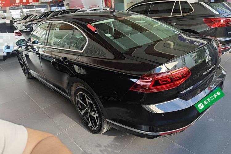 Used Volkswagen Magotan 2023 2 Million Units Limited Edition 330TSI DSG Leading Version Rear Left 45 Deg