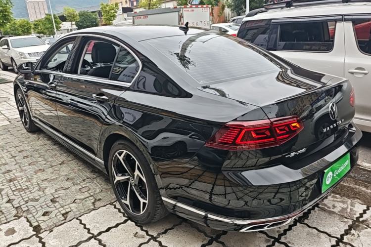 Used Volkswagen Magotan 2023 2 Million Units Commemorative Edition 330TSI DSG Luxury Version Rear Left 45 Deg