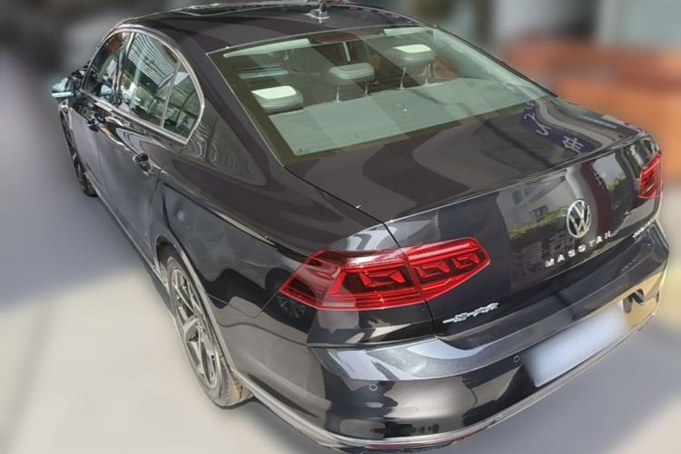 Used Volkswagen Magotan 2023 2 Million Units Commemorative Edition 330TSI DSG Luxury Version Rear Left 45 Deg