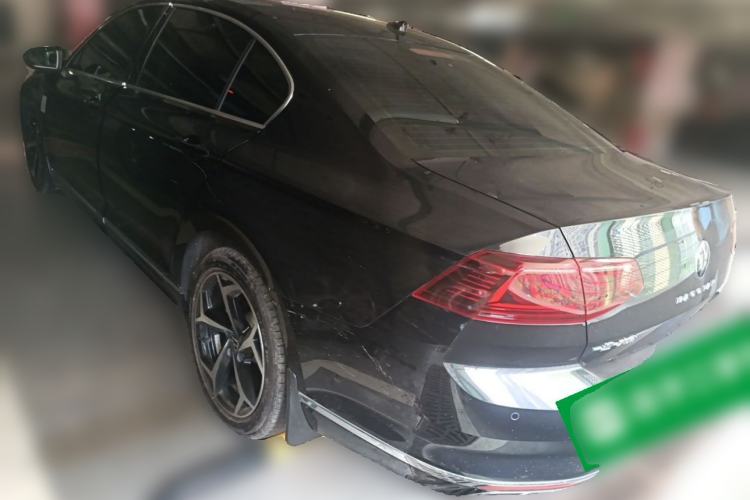 Used Volkswagen Magotan 2023 2 Million Units Limited Edition 330TSI DSG Leading Version Rear Left 45 Deg