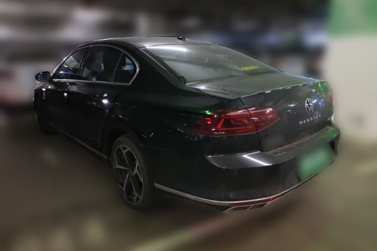 Used Volkswagen Magotan 2023 2 Million Units Commemorative Edition 330TSI DSG Luxury Version Rear Left 45 Deg