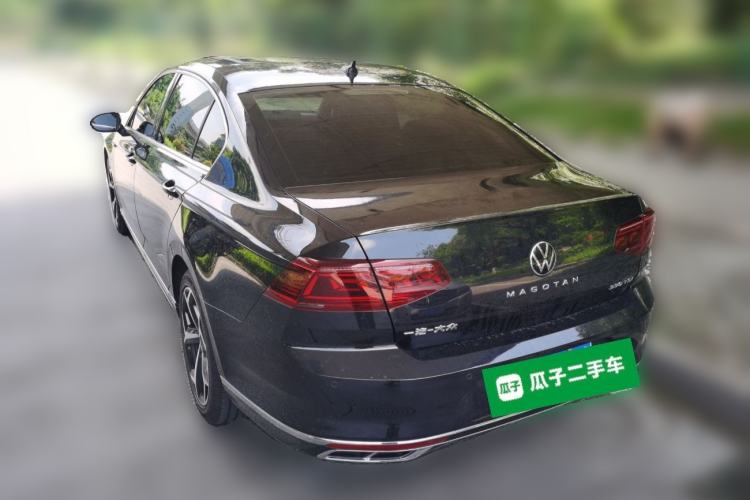 Used Volkswagen Magotan 2023 2 Million Units Commemorative Edition 330TSI DSG Luxury Version Rear Left 45 Deg