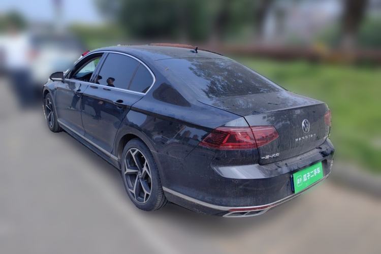 Used Volkswagen Magotan 2023 2 Million Units Commemorative Edition 330TSI DSG Luxury Version Rear Left 45 Deg