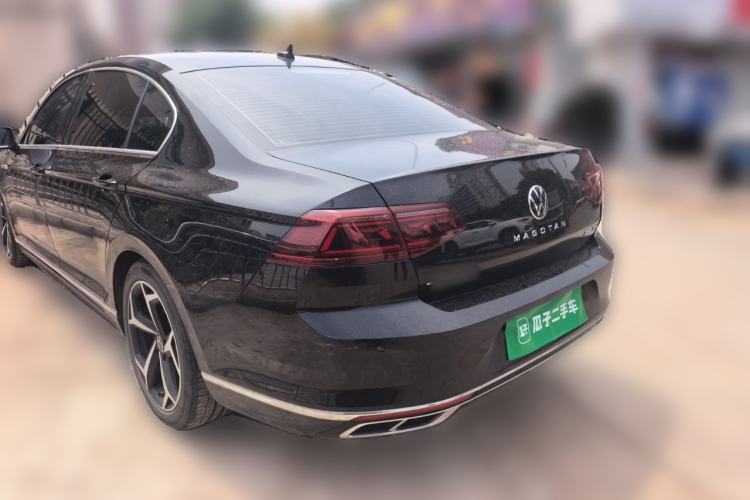 Used Volkswagen Magotan 2023 2 Million Units Commemorative Edition 330TSI DSG Luxury Version Rear Left 45 Deg