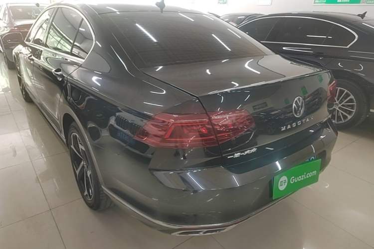 Used Volkswagen Magotan 2023 2 Million Units Commemorative Edition 330TSI DSG Luxury Version Rear Left 45 Deg