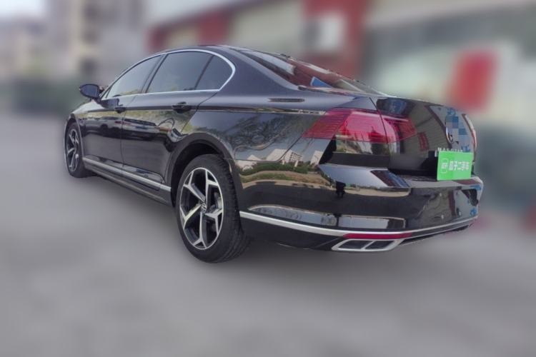 Used Volkswagen Magotan 2023 2 Million Units Limited Edition 330TSI DSG Leading Version Rear Left 45 Deg