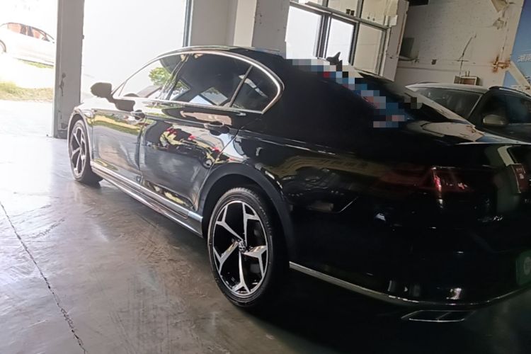 Used Volkswagen Magotan 2023 2 Million Units Limited Edition 330TSI DSG Leading Version Rear Left 45 Deg