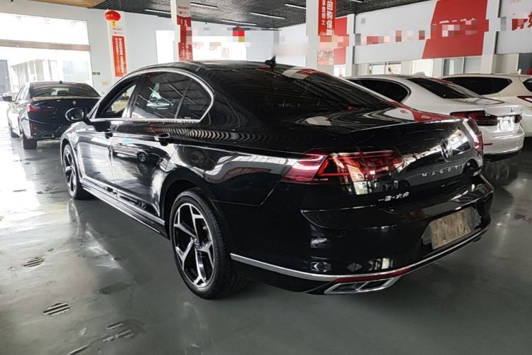Used Volkswagen Magotan 2023 2 Million Units Limited Edition 330TSI DSG Leading Version Rear Left 45 Deg