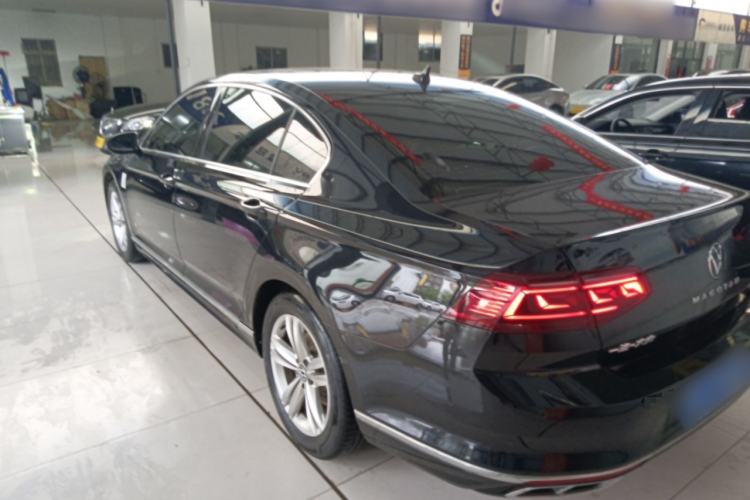 Used Volkswagen Magotan 2023 2 Million Units Limited-Edition 280TSI DSG Comfort Version Rear Left 45 Deg