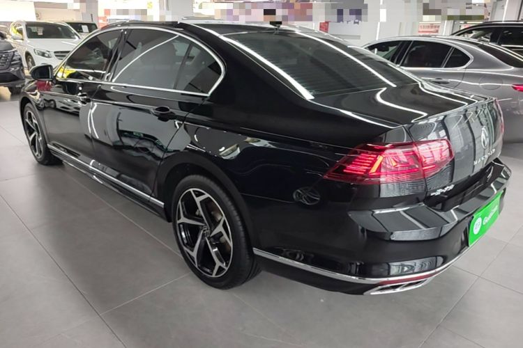 Used Volkswagen Magotan 2023 2 Million Units Limited Edition 330TSI DSG Leading Version Rear Left 45 Deg