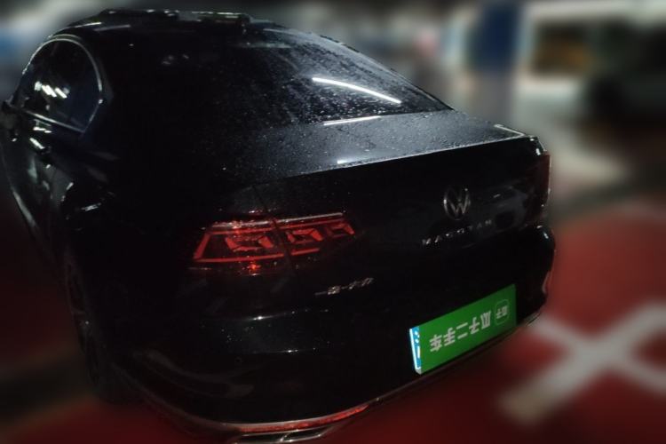Used Volkswagen Magotan 2023 2 Million Units Limited Edition 330TSI DSG Leading Version Rear Left 45 Deg