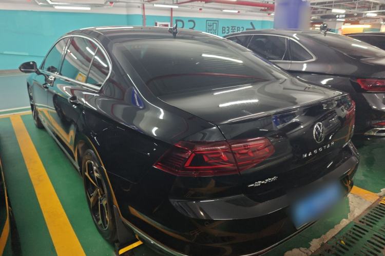 Used Volkswagen Magotan 2023 2 Million Units Limited Edition 330TSI DSG Leading Version Rear Left 45 Deg