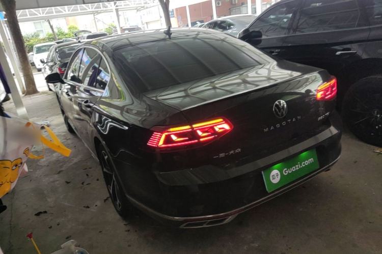 Used Volkswagen Magotan 2023 2 Million Units Commemorative Edition 330TSI DSG Luxury Version Rear Left 45 Deg