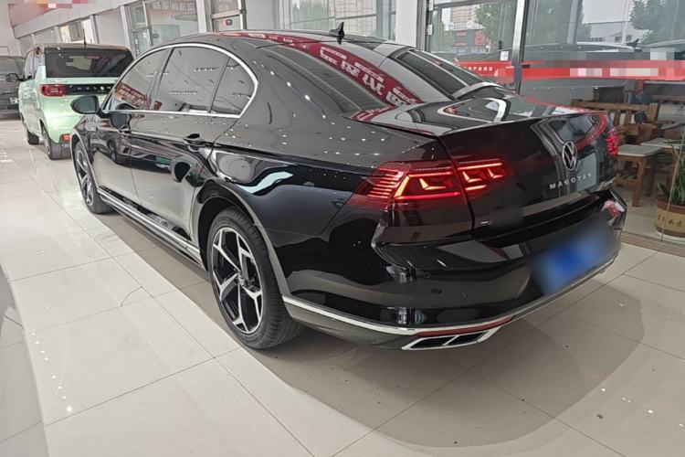 Used Volkswagen Magotan 2023 2 Million Units Limited Edition 330TSI DSG Leading Version Rear Left 45 Deg