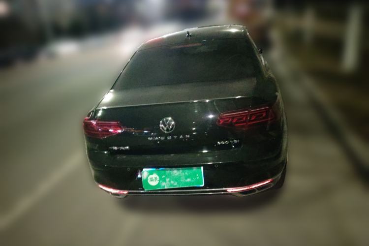Used Volkswagen Magotan 2023 2 Million Units Commemorative Edition 330TSI DSG Luxury Version Rear