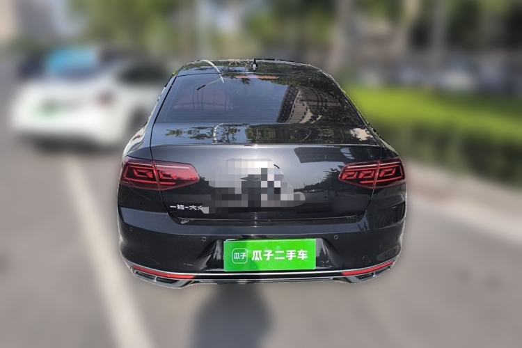 Used Volkswagen Magotan 2023 2 Million Units Commemorative Edition 330TSI DSG Luxury Version Rear