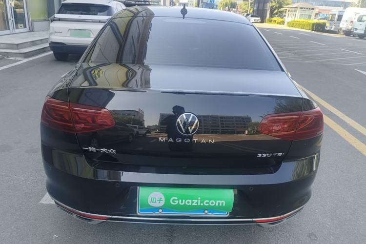 Used Volkswagen Magotan 2023 2 Million Units Commemorative Edition 330TSI DSG Luxury Version Rear