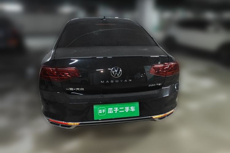 Used Volkswagen Magotan 2023 2 Million Units Commemorative Edition 330TSI DSG Luxury Version Rear