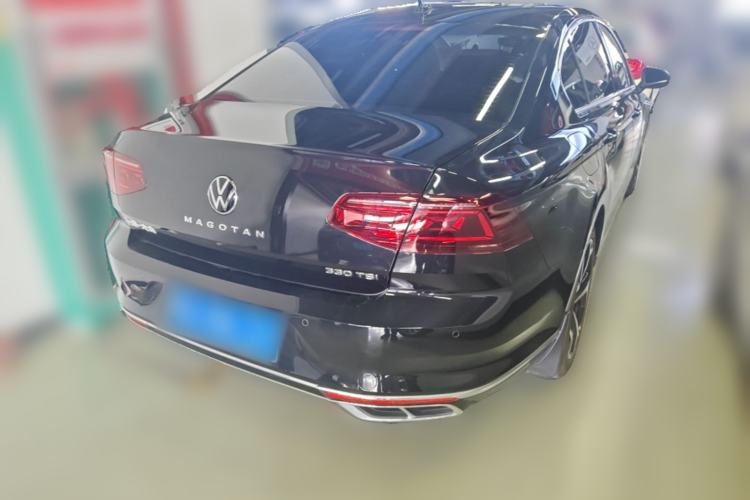 Used Volkswagen Magotan 2023 2 Million Units Limited Edition 330TSI DSG Leading Version Rear Right 45 Deg