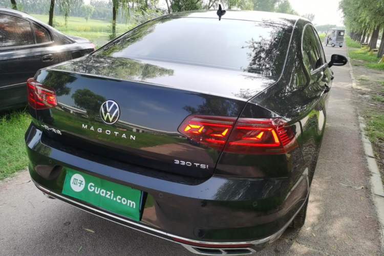 Used Volkswagen Magotan 2023 2 Million Units Limited Edition 330TSI DSG Leading Version Rear Right 45 Deg
