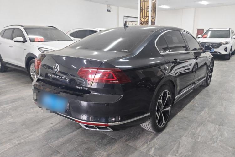 Used Volkswagen Magotan 2023 2 Million Units Limited Edition 280TSI DSG Leading Version Rear Right 45 Deg