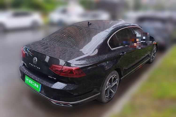 Used Volkswagen Magotan 2023 2 Million Units Limited Edition 330TSI DSG Leading Version Rear Right 45 Deg