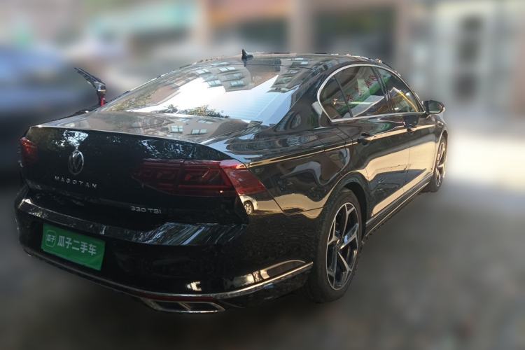 Used Volkswagen Magotan 2023 2 Million Units Limited Edition 330TSI DSG Leading Version Rear Right 45 Deg