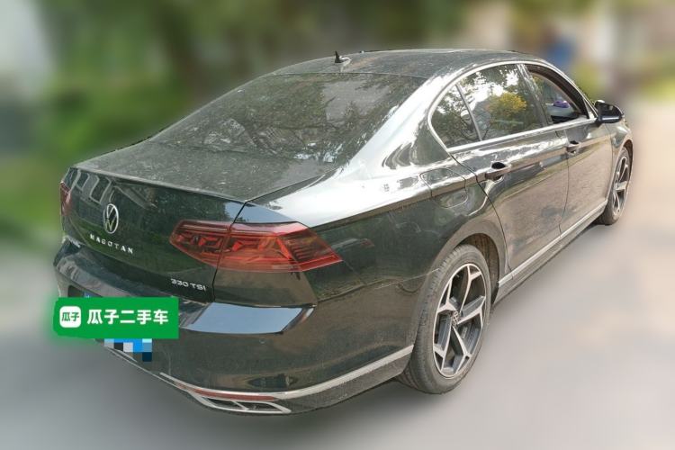 Used Volkswagen Magotan 2023 2 Million Units Limited Edition 330TSI DSG Leading Version Rear Right 45 Deg