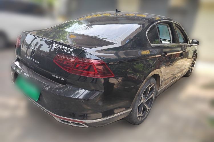 Used Volkswagen Magotan 2023 2 Million Units Commemorative Edition 330TSI DSG Luxury Version Rear Right 45 Deg
