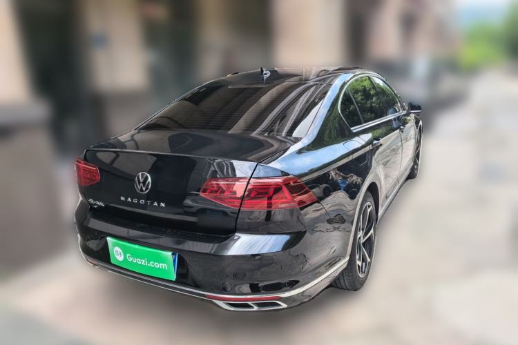 Used Volkswagen Magotan 2023 2 Million Units Limited Edition 330TSI DSG Leading Version Rear Right 45 Deg