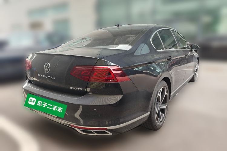 Used Volkswagen Magotan 2023 2 Million Units Commemorative Edition 330TSI DSG Luxury Version Rear Right 45 Deg