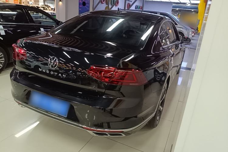 Used Volkswagen Magotan 2023 2 Million Units Limited Edition 280TSI DSG Leading Version Rear Right 45 Deg