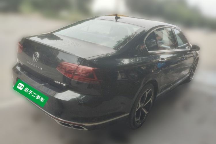 Used Volkswagen Magotan 2023 2 Million Units Commemorative Edition 330TSI DSG Luxury Version Rear Right 45 Deg
