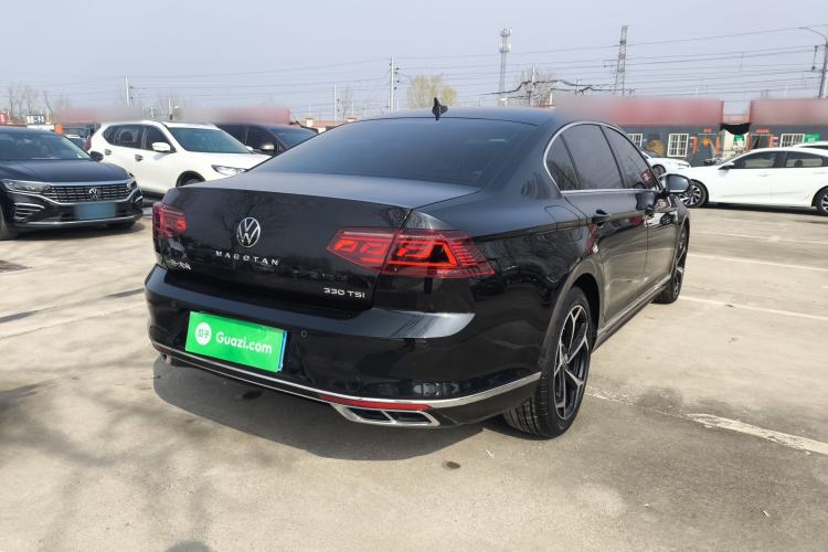 Used Volkswagen Magotan 2023 2 Million Units Limited Edition 330TSI DSG Leading Version Rear Right 45 Deg