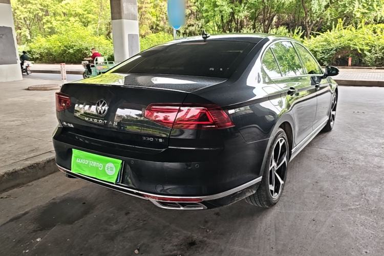 Used Volkswagen Magotan 2023 2 Million Units Limited Edition 330TSI DSG Leading Version Rear Right 45 Deg