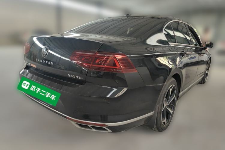 Used Volkswagen Magotan 2023 2 Million Units Commemorative Edition 330TSI DSG Luxury Version Rear Right 45 Deg
