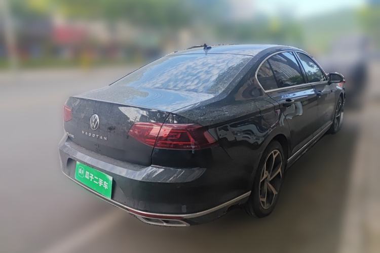 Used Volkswagen Magotan 2023 2 Million Units Commemorative Edition 330TSI DSG Luxury Version Rear Right 45 Deg