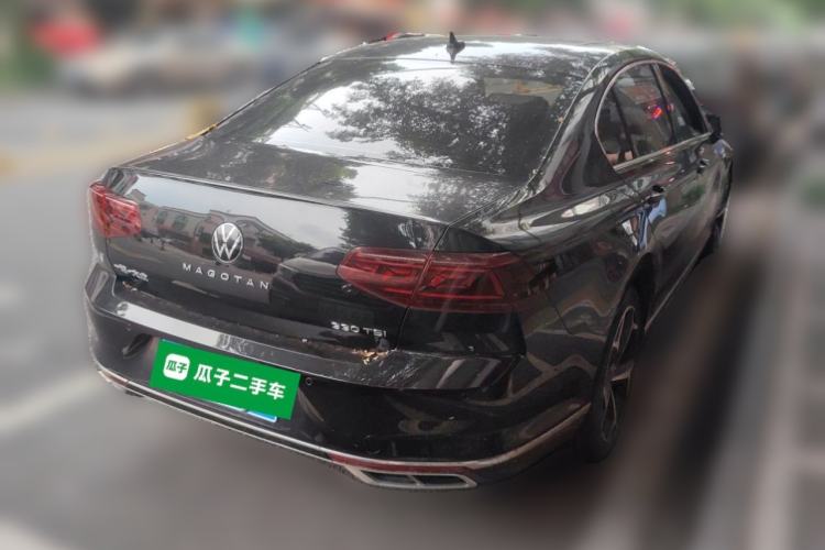 Used Volkswagen Magotan 2023 2 Million Units Commemorative Edition 330TSI DSG Luxury Version Rear Right 45 Deg
