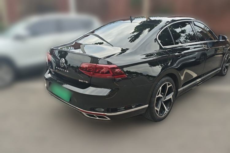 Used Volkswagen Magotan 2023 2 Million Units Limited-Edition 380TSI DSG Flagship Version Rear Right 45 Deg