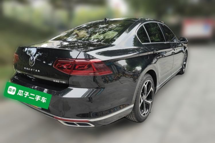 Used Volkswagen Magotan 2023 2 Million Units Limited Edition 330TSI DSG Leading Version Rear Right 45 Deg