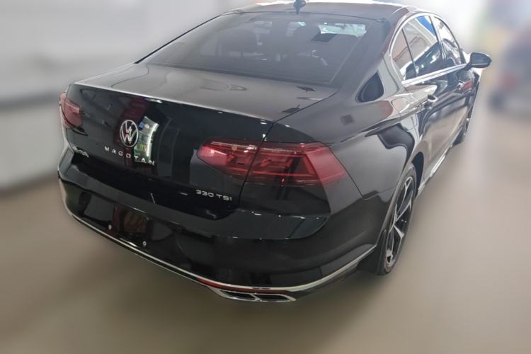 Used Volkswagen Magotan 2023 2 Million Units Commemorative Edition 330TSI DSG Luxury Version Rear Right 45 Deg