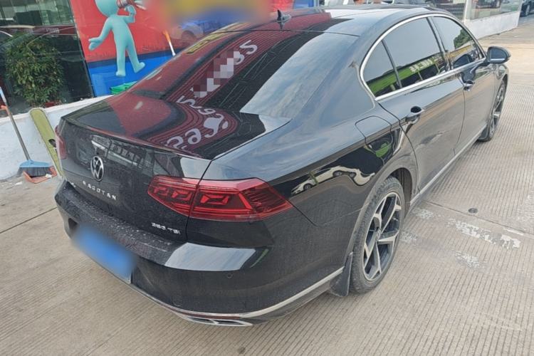 Used Volkswagen Magotan 2023 2 Million Units Limited-Edition 380TSI DSG Flagship Version Rear Right 45 Deg