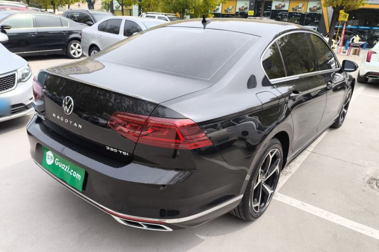 Used Volkswagen Magotan 2023 2 Million Units Commemorative Edition 330TSI DSG Luxury Version Rear Right 45 Deg