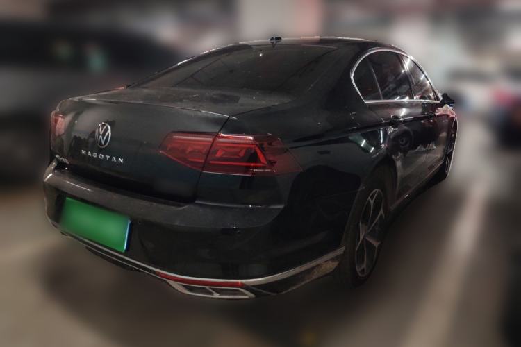 Used Volkswagen Magotan 2023 2 Million Units Commemorative Edition 330TSI DSG Luxury Version Rear Right 45 Deg