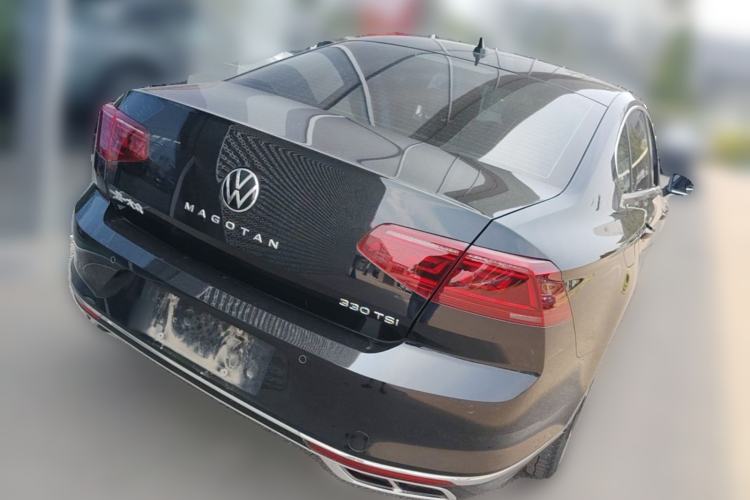 Used Volkswagen Magotan 2023 2 Million Units Limited Edition 330TSI DSG Leading Version Rear Right 45 Deg