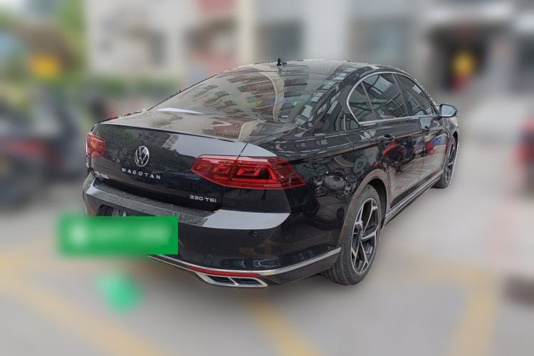 Used Volkswagen Magotan 2023 2 Million Units Commemorative Edition 330TSI DSG Luxury Version Rear Right 45 Deg
