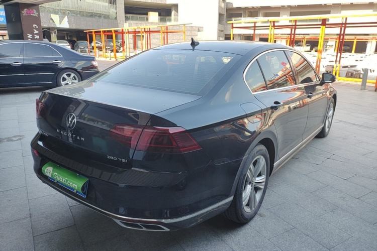 Used Volkswagen Magotan 2023 2 Million Units Limited-Edition 280TSI DSG Comfort Version Rear Right 45 Deg